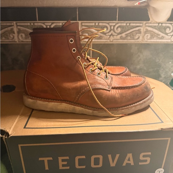 Red Wing Shoes Men\'s Tan Leather Boots main image 3